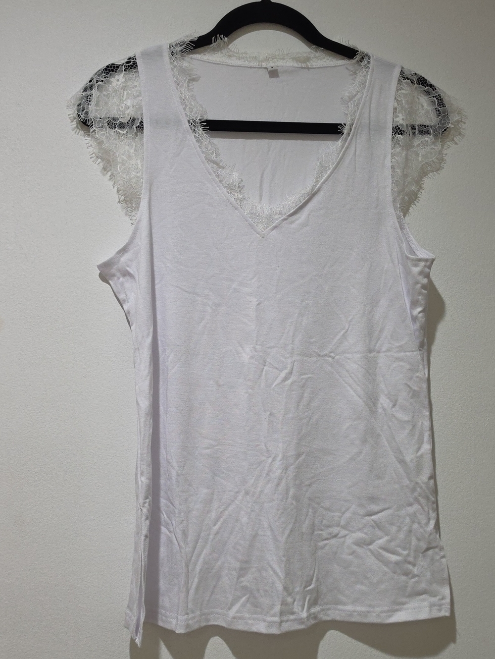 White Lace Trim V-Neck Tank Top